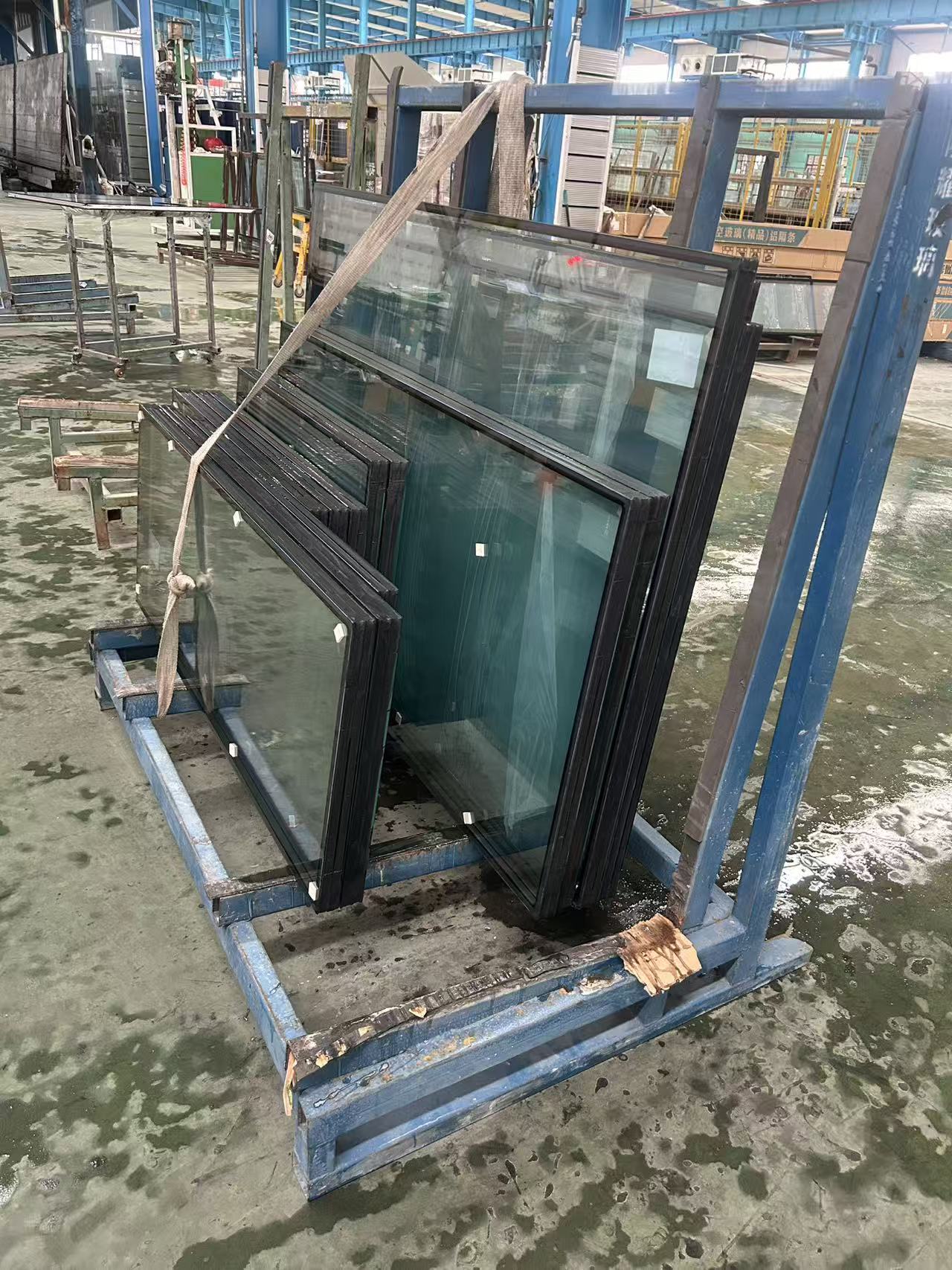 阿拉尔市中空玻璃源头直供家用玻璃 - 价格